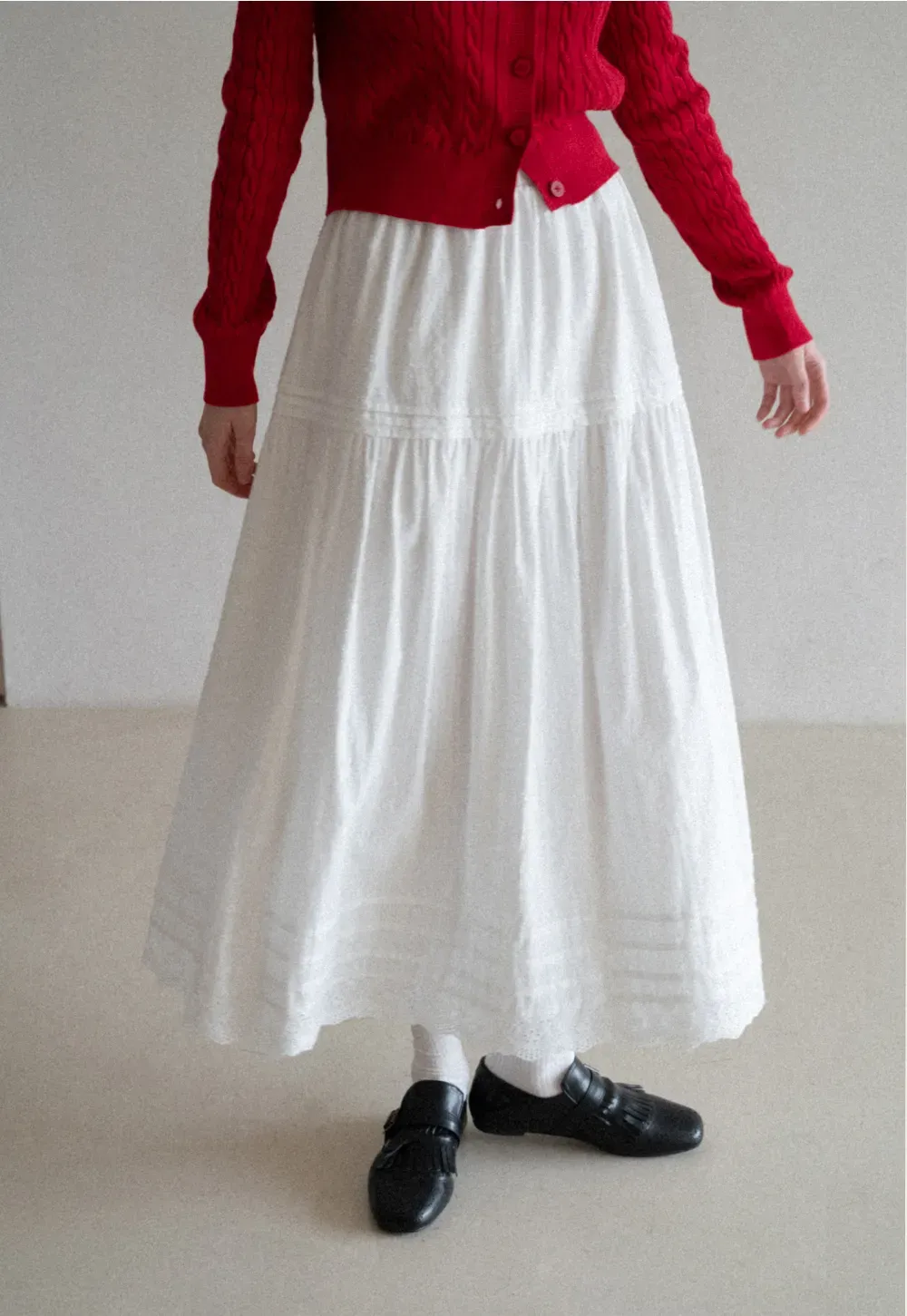 Elegant Tiered Lace Hem Skirt