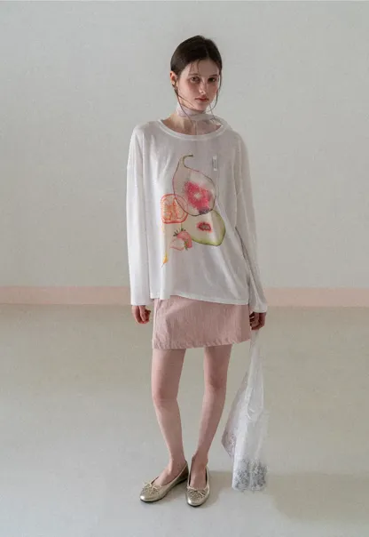 A-line mini skirt with front darts and clean hem