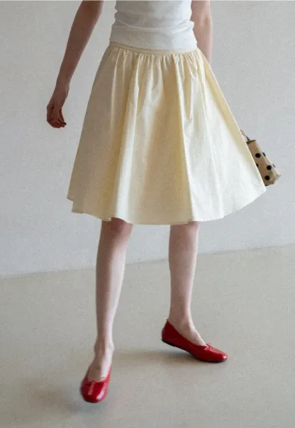 A-line pleated midi skirt with waistband