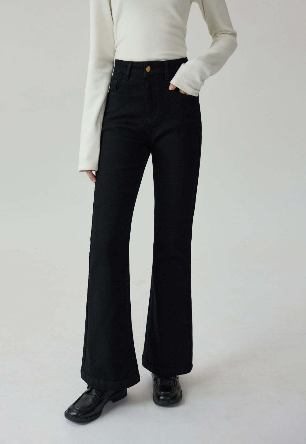 Women's Fleece-Lined Flare Denim Jeans