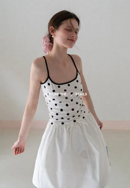 A-line skirt with drawstring waist and layered hem