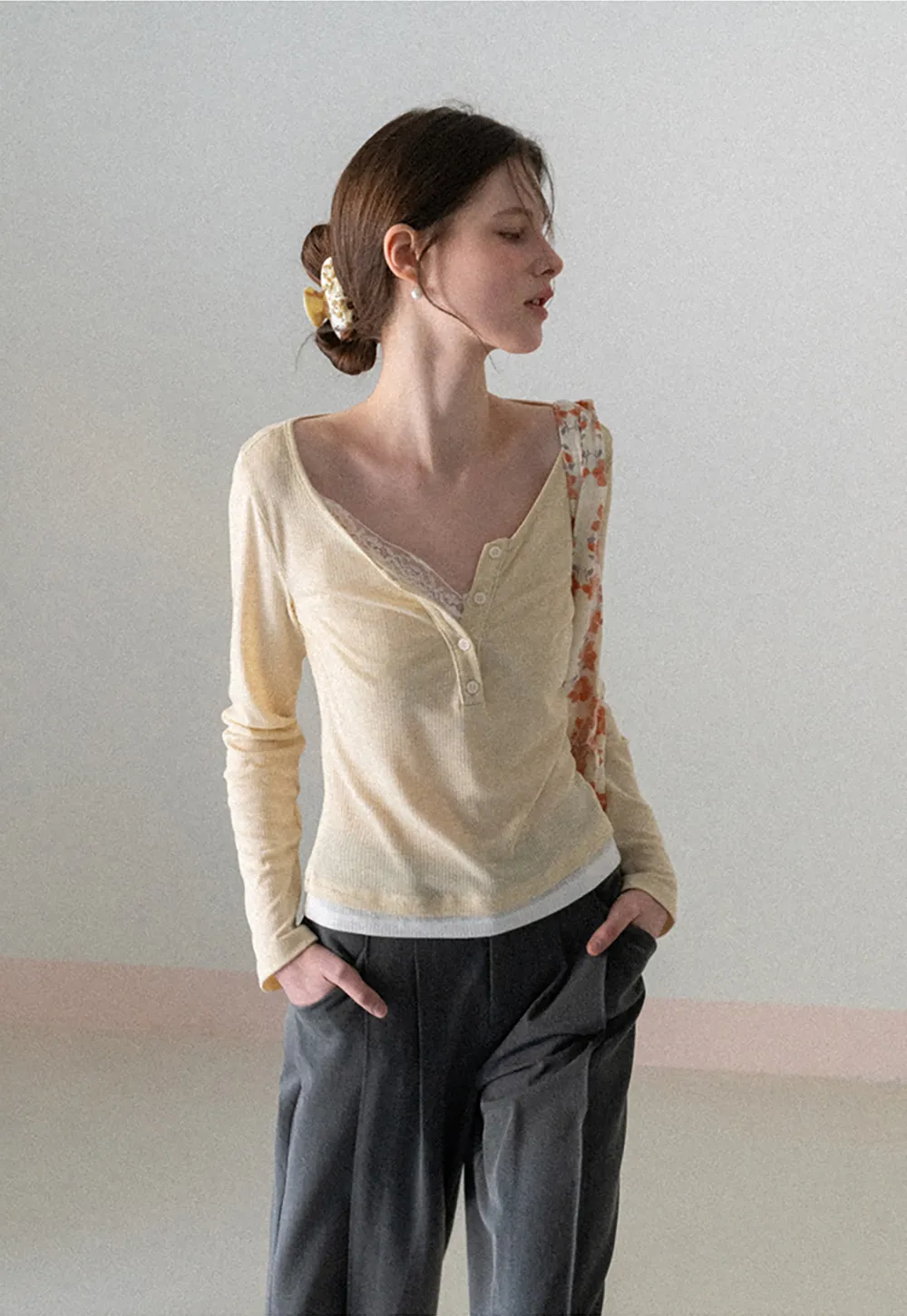 Long sleeve ribbed crop top with square neckline