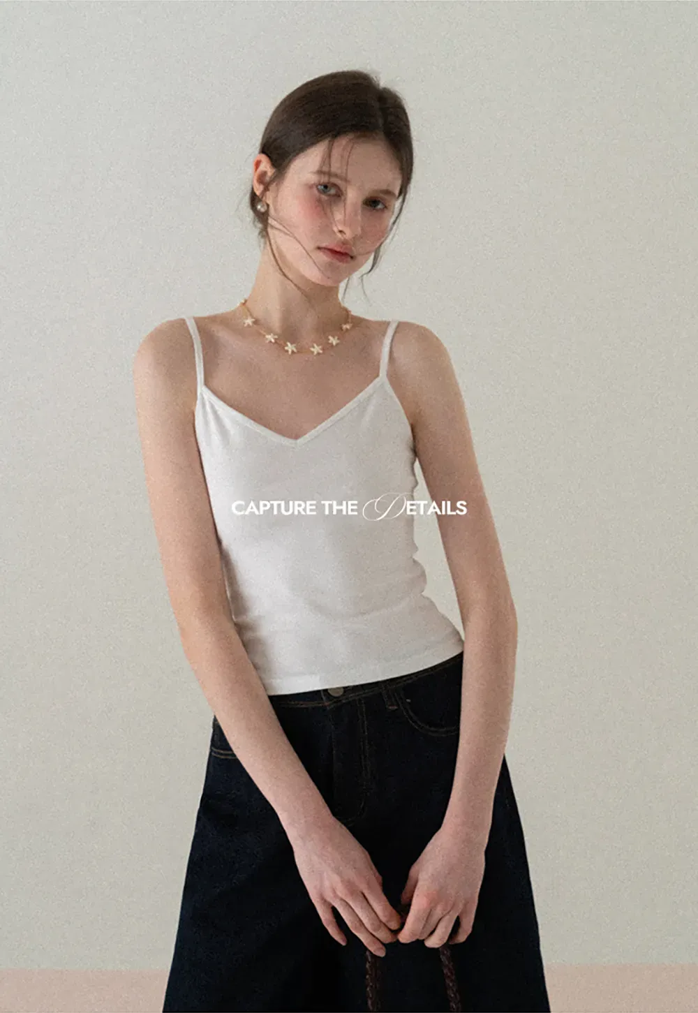 V neck thin strap fitted tank top