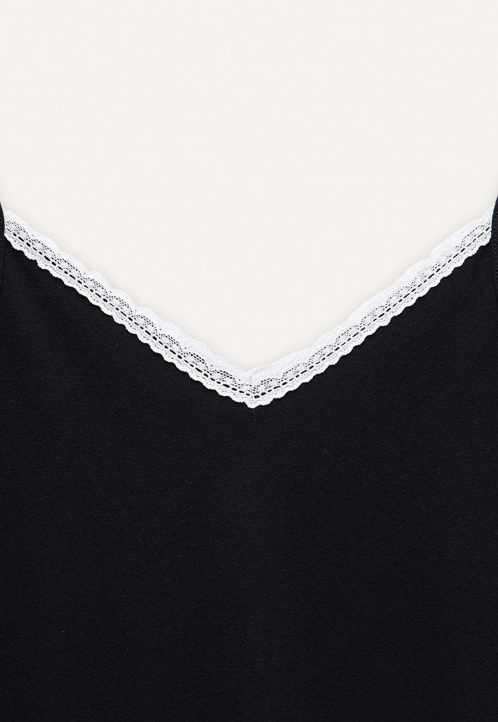 Lace Trim Layered Hem Cami Top2