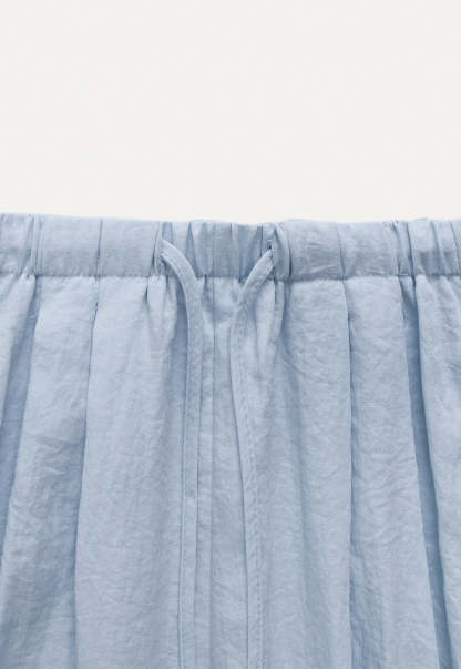 Lightweight Wide-Leg Drawstring Pants