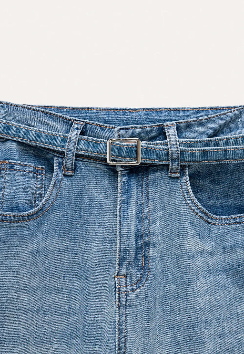 Women’s Flared Jeans with Belt