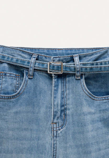 Women’s Flared Jeans with Belt