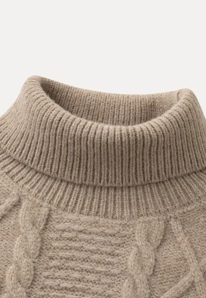 Cable Knit Sleeveless Turtleneck Sweater