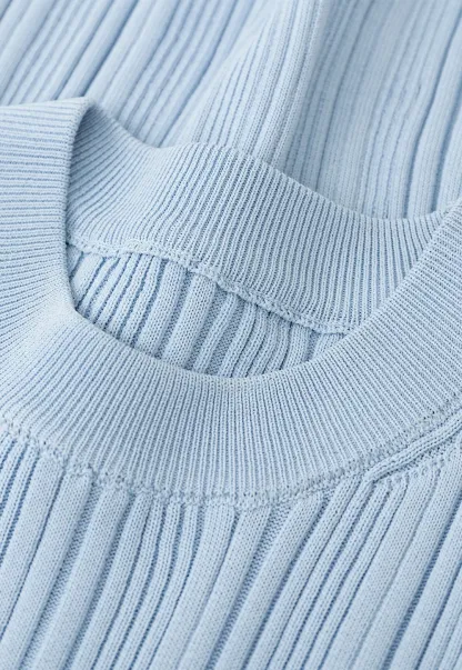 Ribbed Knit Short Sleeve Crew Neck Sweater