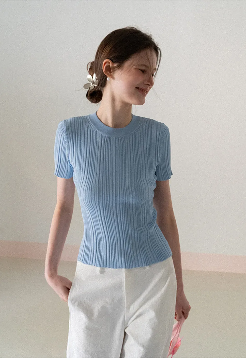 Ribbed Knit Short Sleeve Crew Neck Sweater