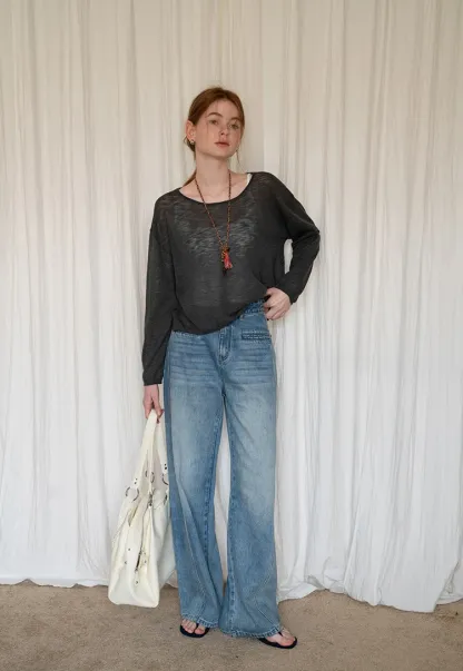 Women’s Lightweight Long Sleeve Knit Top