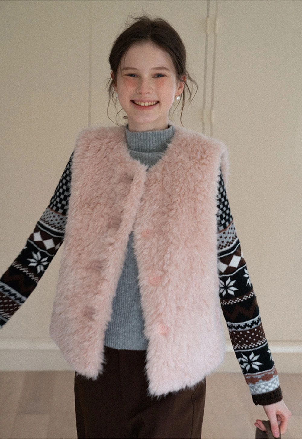 Elegant Faux Fur Vest with Buttons