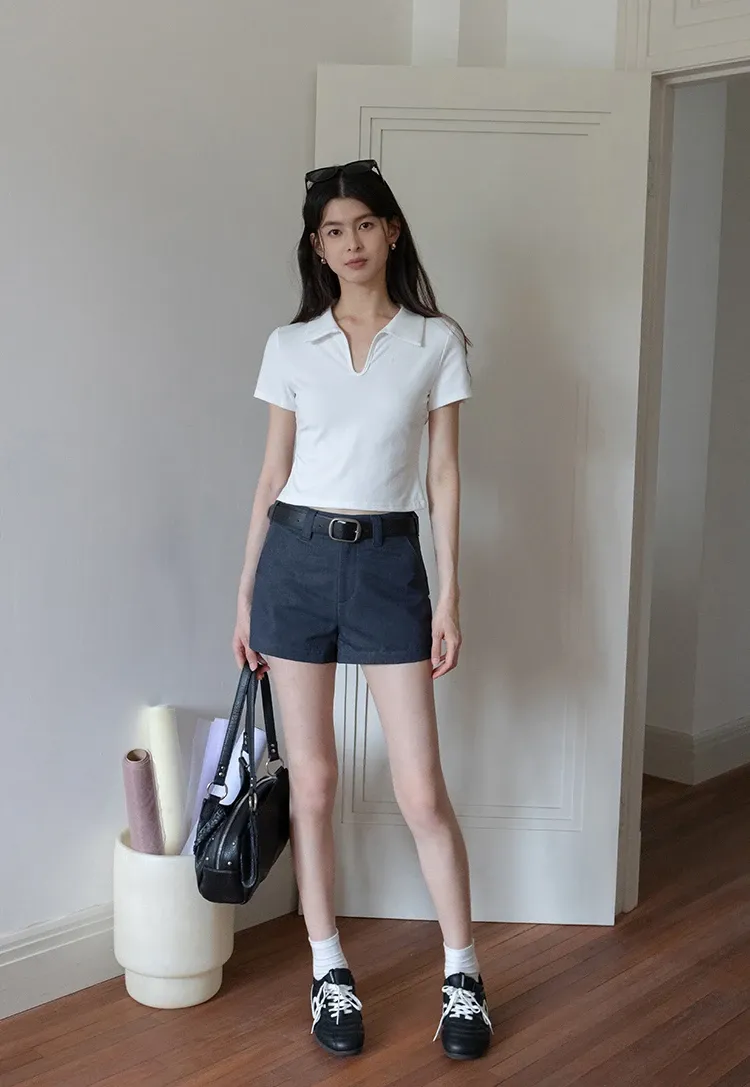 Collared V-Neck Tee
