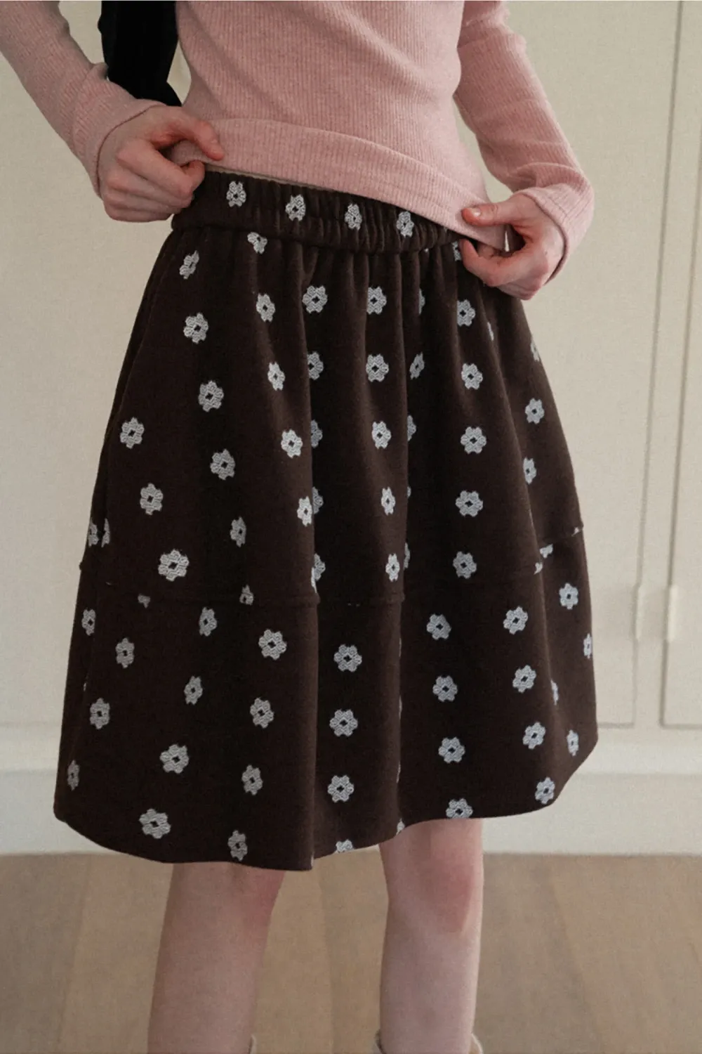 Floral Print Woolen Puff Skirt
