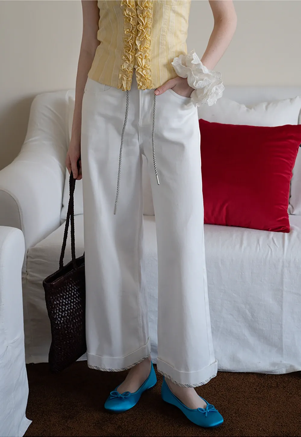 Women's High Waist Wide Leg Cropped Jeans with Belt