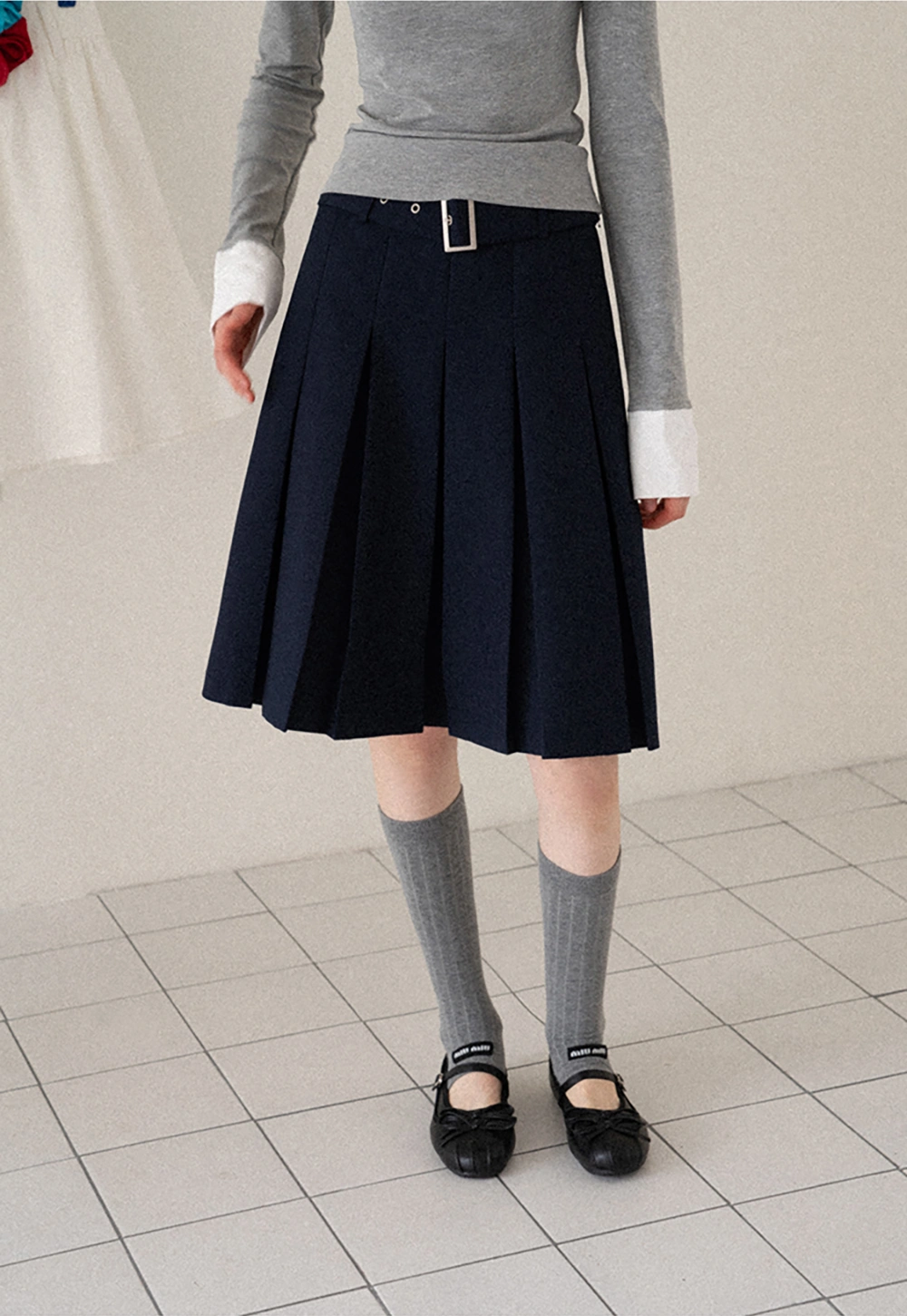 Women's Belted Pleated Mini Skirt