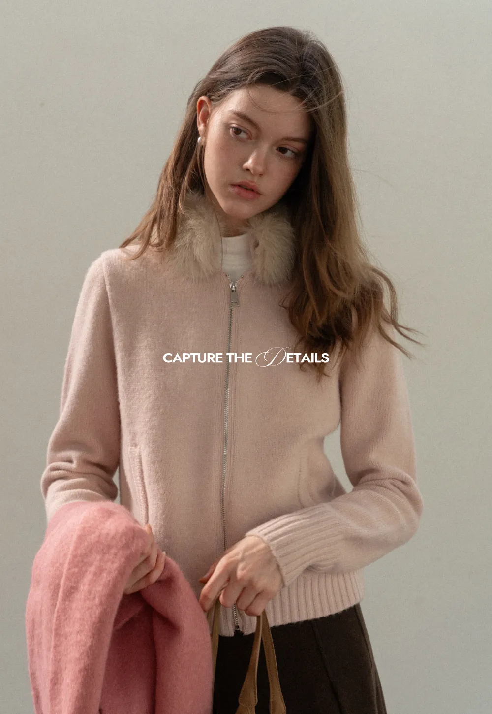 Women Faux Fur Collar Zip Up Short Jacket