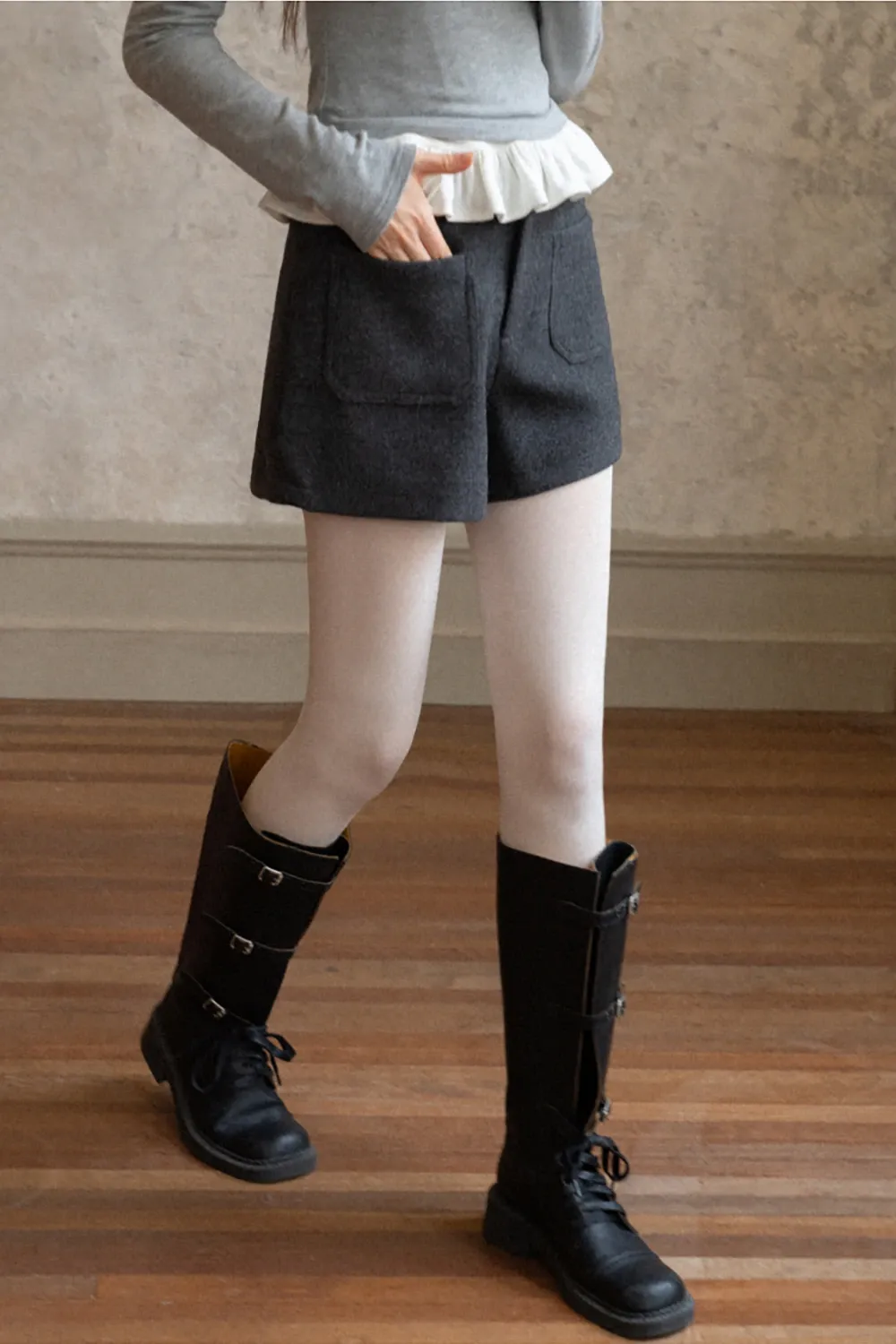 Cozy Wool Shorts with Big Pockets