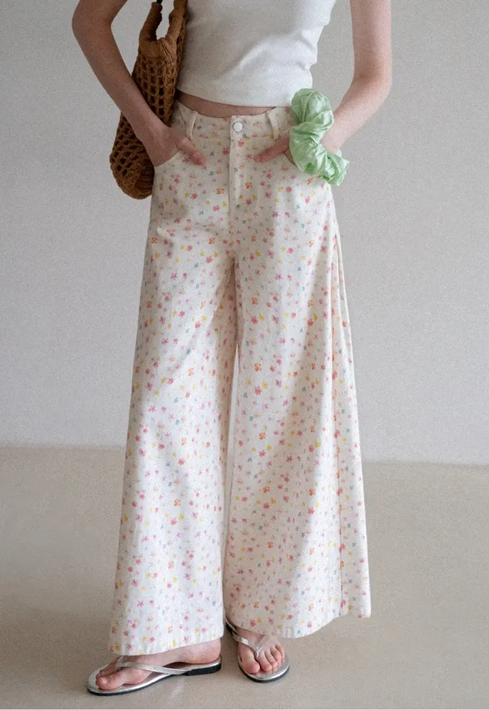 Women’s Pastel Floral Wide-Leg Pants
