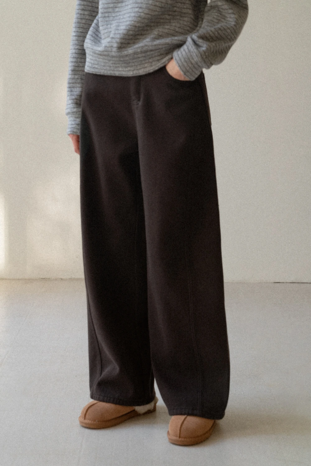 Loose Fleece-Lined Jeans with Tassel Belt