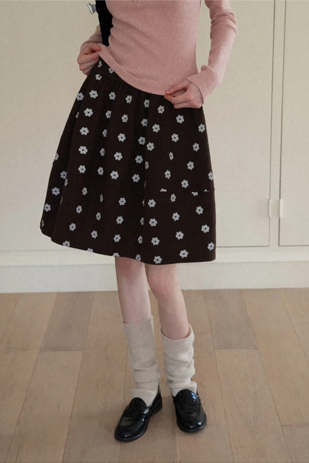 Floral Print Woolen Puff Skirt