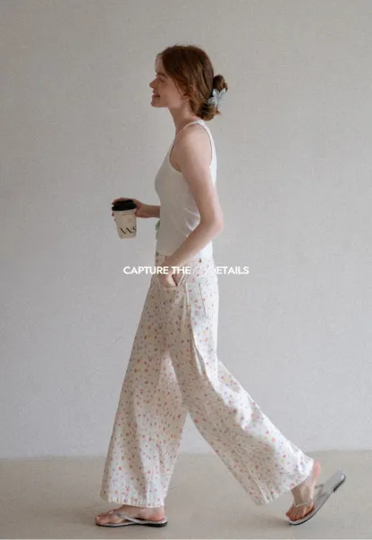 Women’s Pastel Floral Wide-Leg Pants