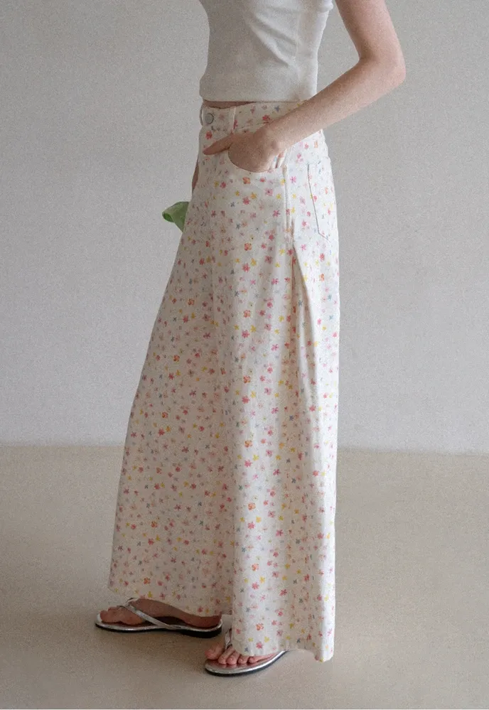 Women’s Pastel Floral Wide-Leg Pants