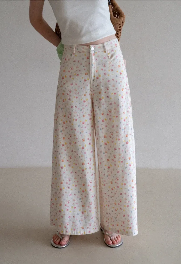 Women’s Pastel Floral Wide-Leg Pants
