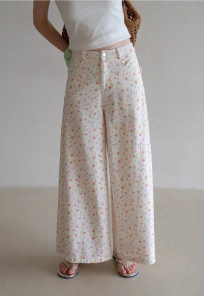 Women’s Pastel Floral Wide-Leg Pants