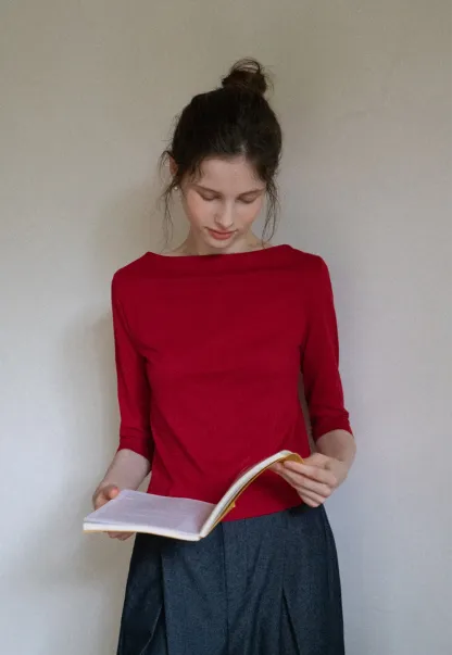 Women's Boat Neck 3/4 Sleeve Top