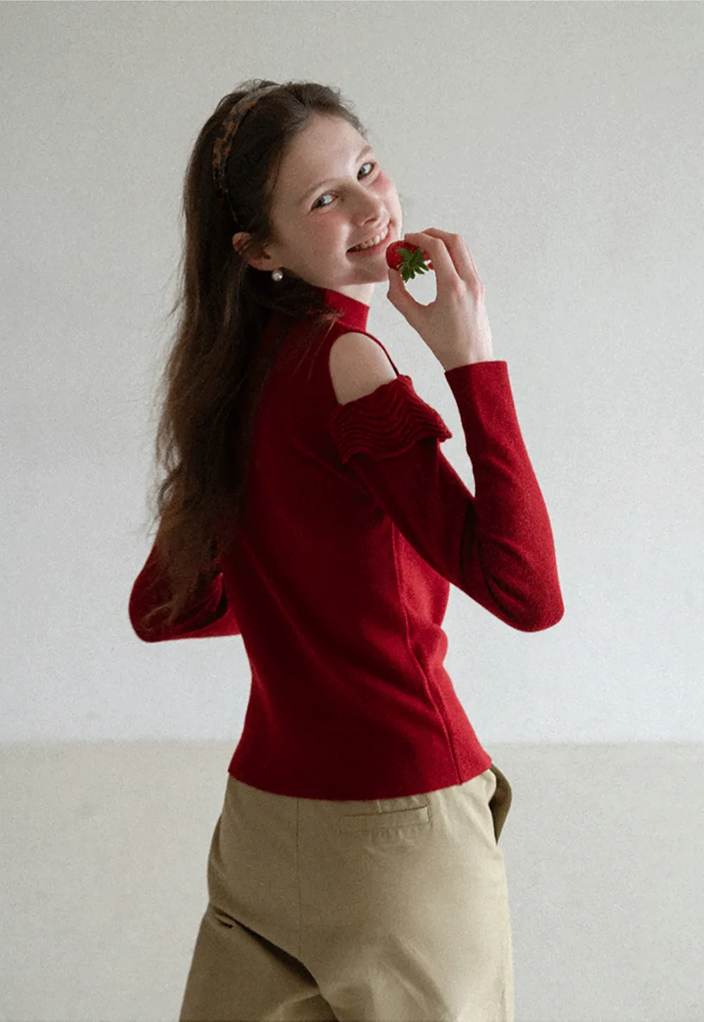 Elegant Off Shoulder Knit Sweater with Wave Detail