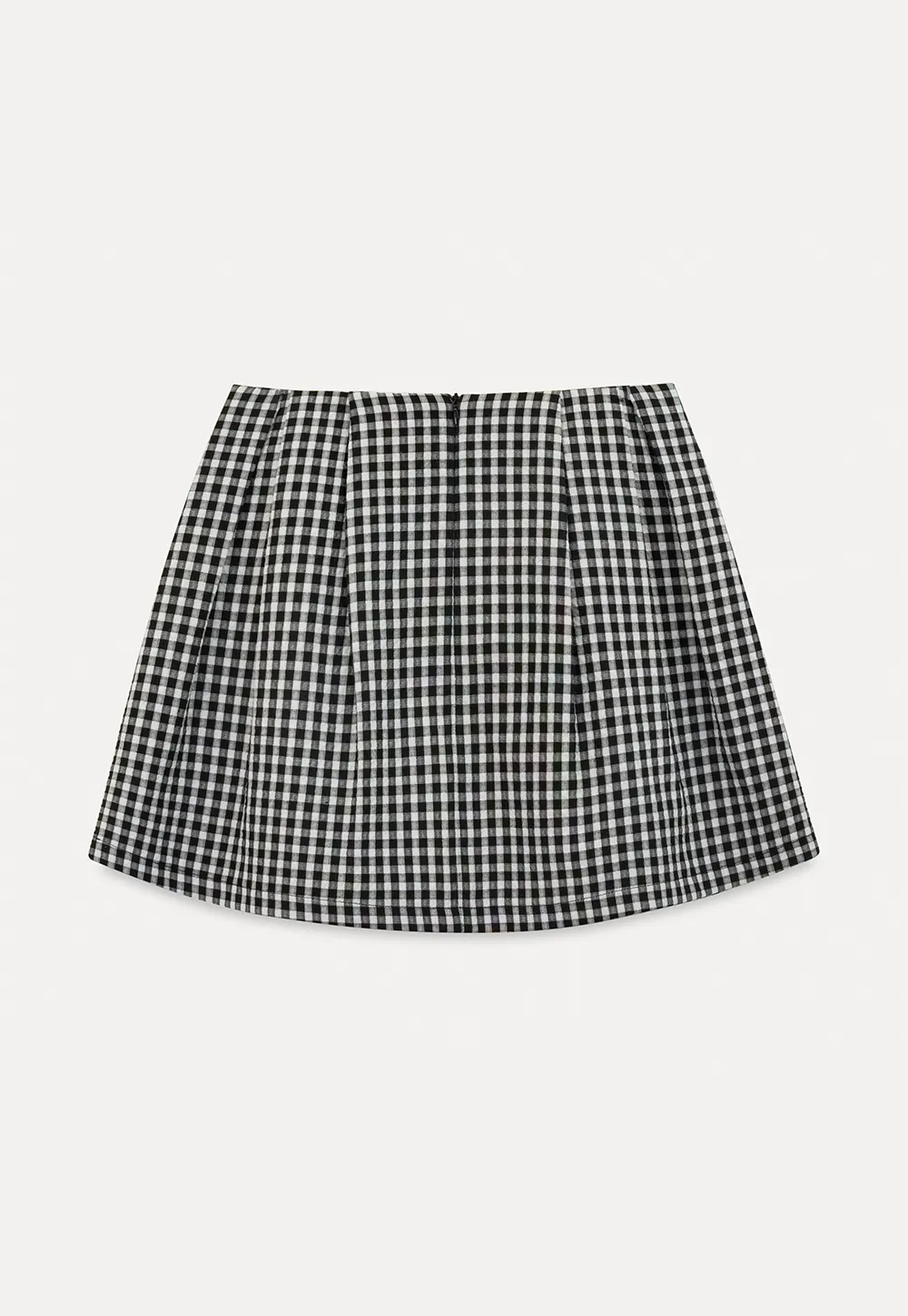Plaid skirt with pleats and ruffled top