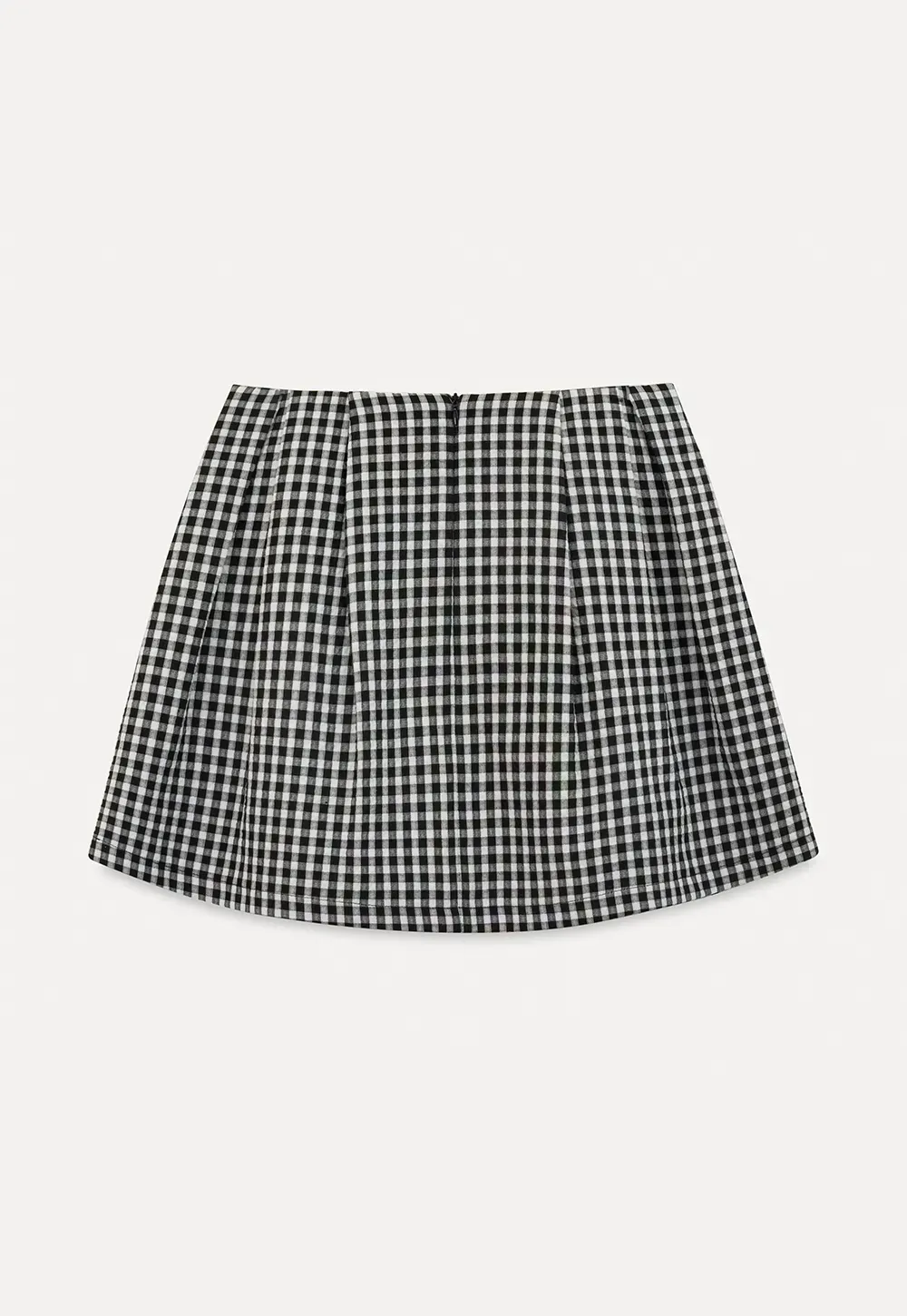 Plaid skirt with pleats and ruffled top