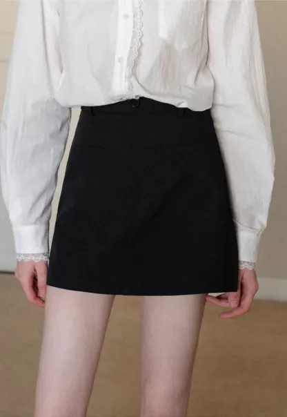 Elegant Mini Skirt with High Waist Design