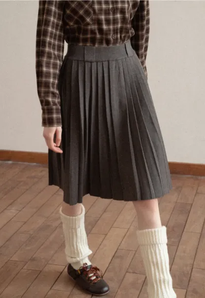 Classic Pleated Skirt in Dark Gray