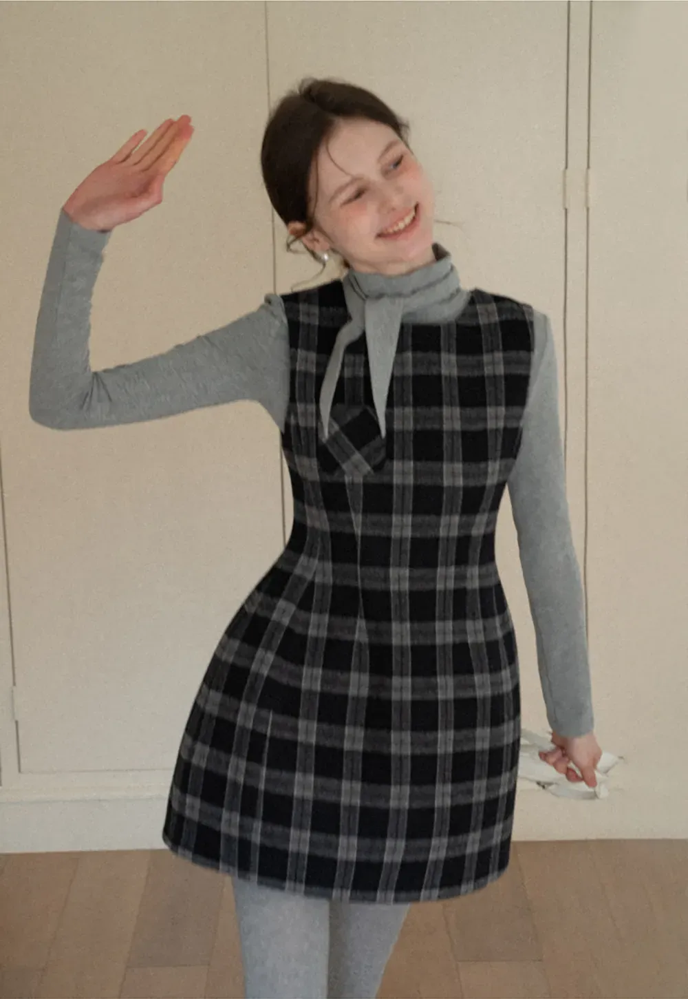 Sleeveless Plaid Dress with High Neck Tie Design