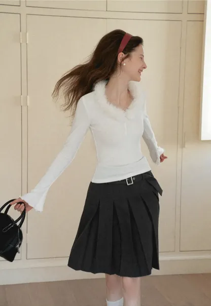 fluffy collar long sleeve top with flared cuffs