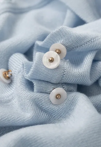 Lightweight Long Sleeve Cropped Knit Top