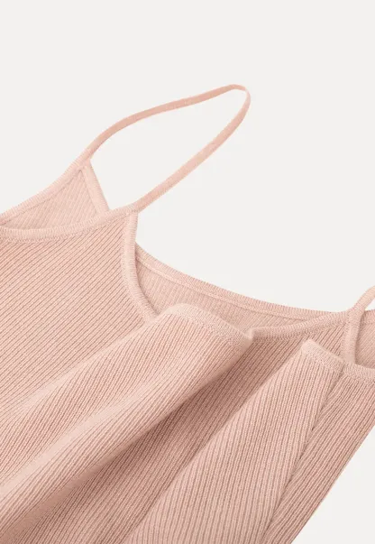 Woolen knit sweater and tank top