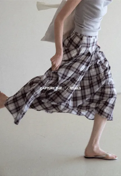 Plaid Pleated Midi Skirt