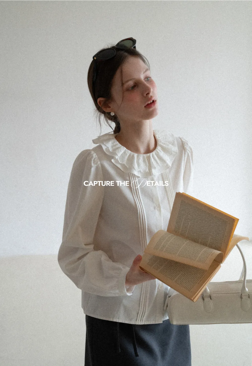 Elegant Blouse with Ruffled Collar and Pintuck Detail