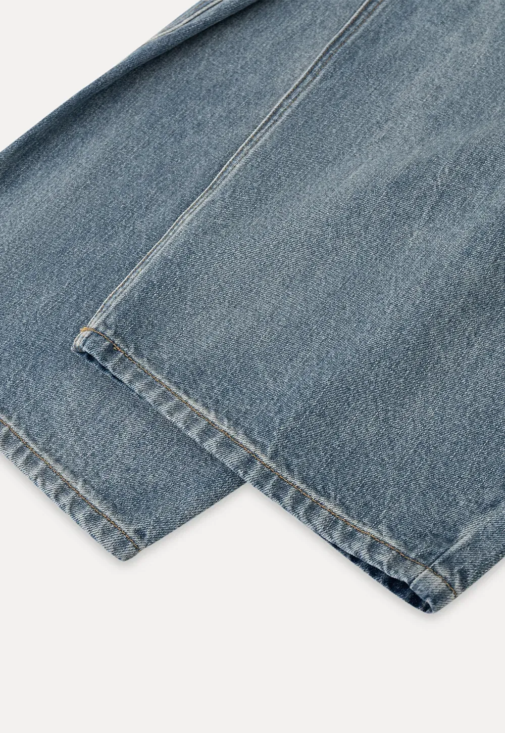 wide leg denim jeans with high waist design