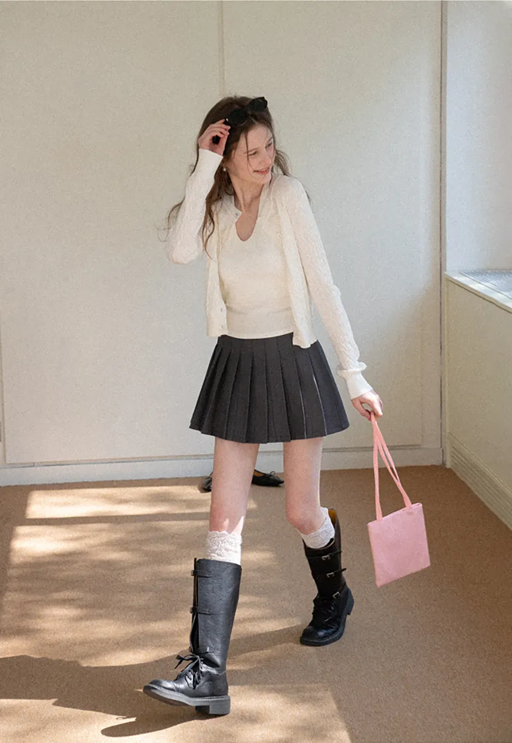 V neck halter tank top with fitted silhouette