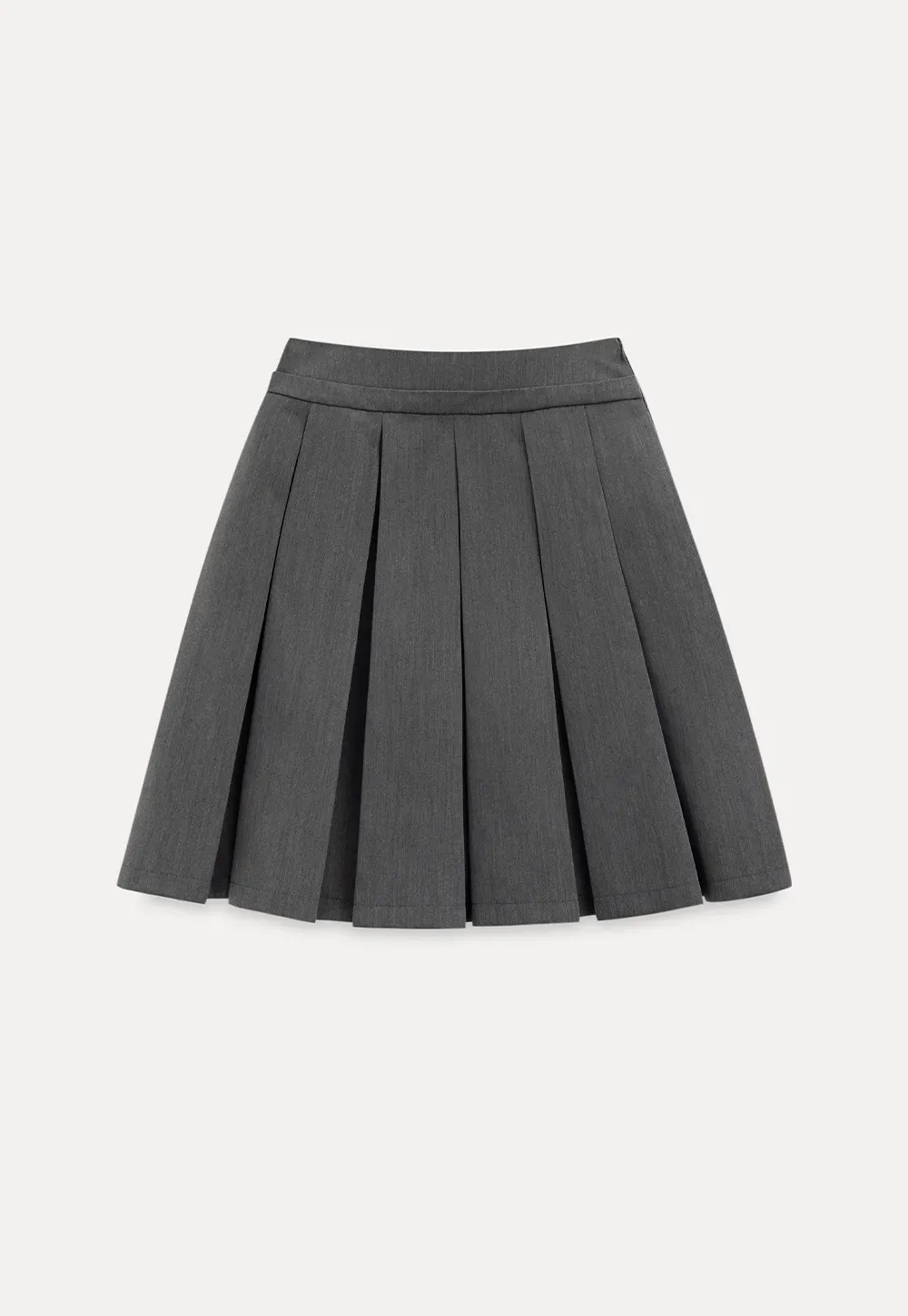 Pleated skirt with front bow detail