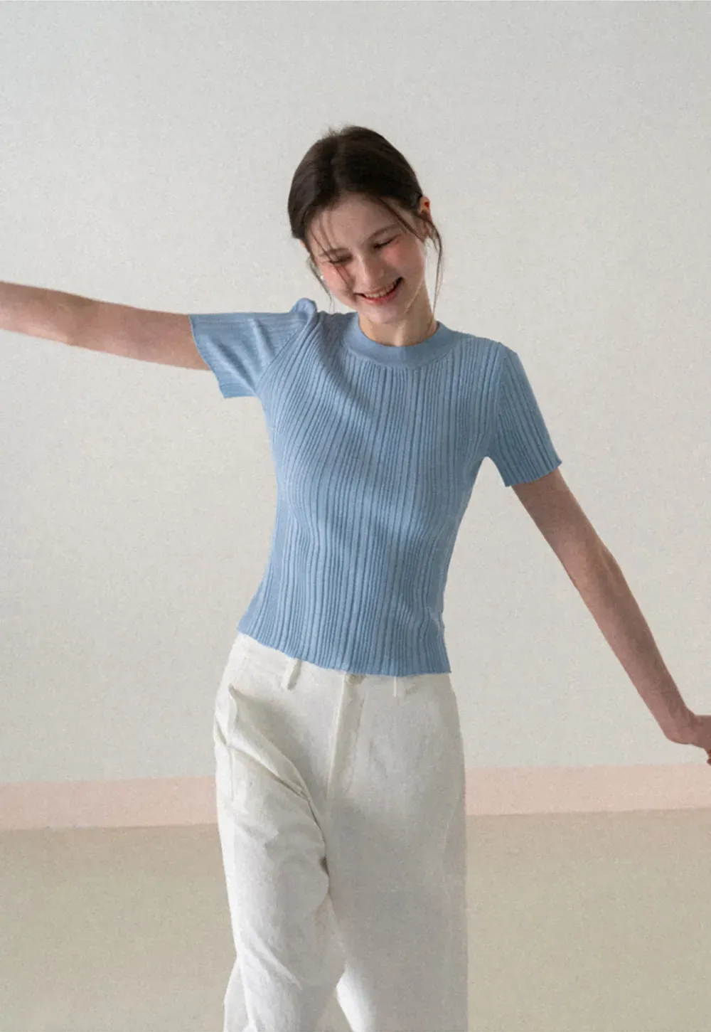 Ribbed Knit Short Sleeve Crew Neck Sweater