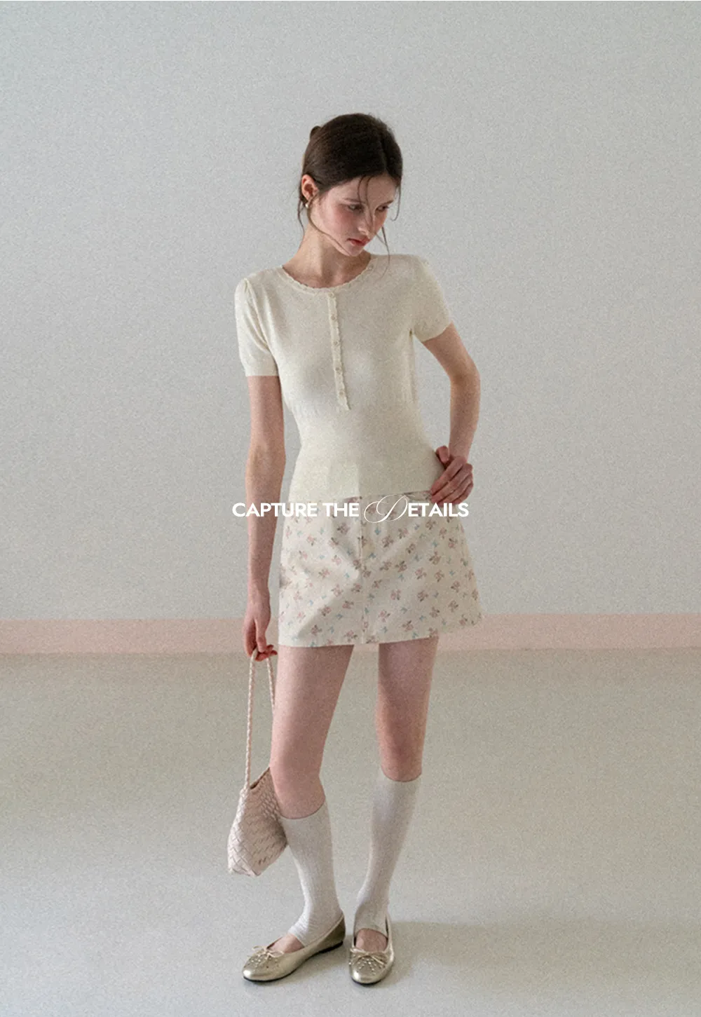 Floral Print Mini Skirt with Front Pockets