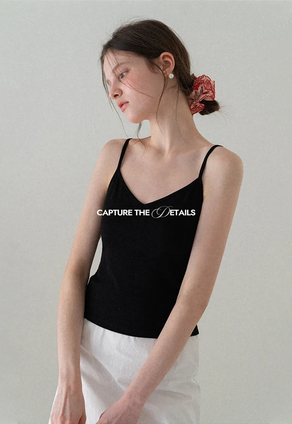 V neck thin strap fitted tank top