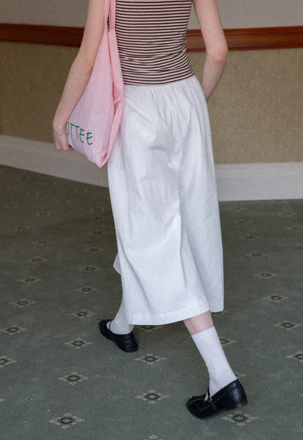 Wide Leg Cropped Casual Pants with Elastic Waist