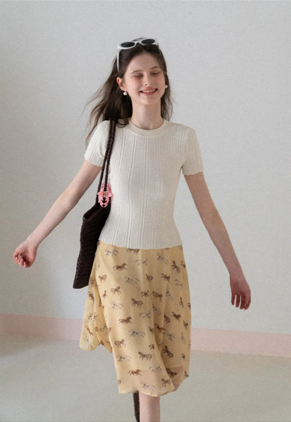 Ribbed Knit Short Sleeve Crew Neck Sweater