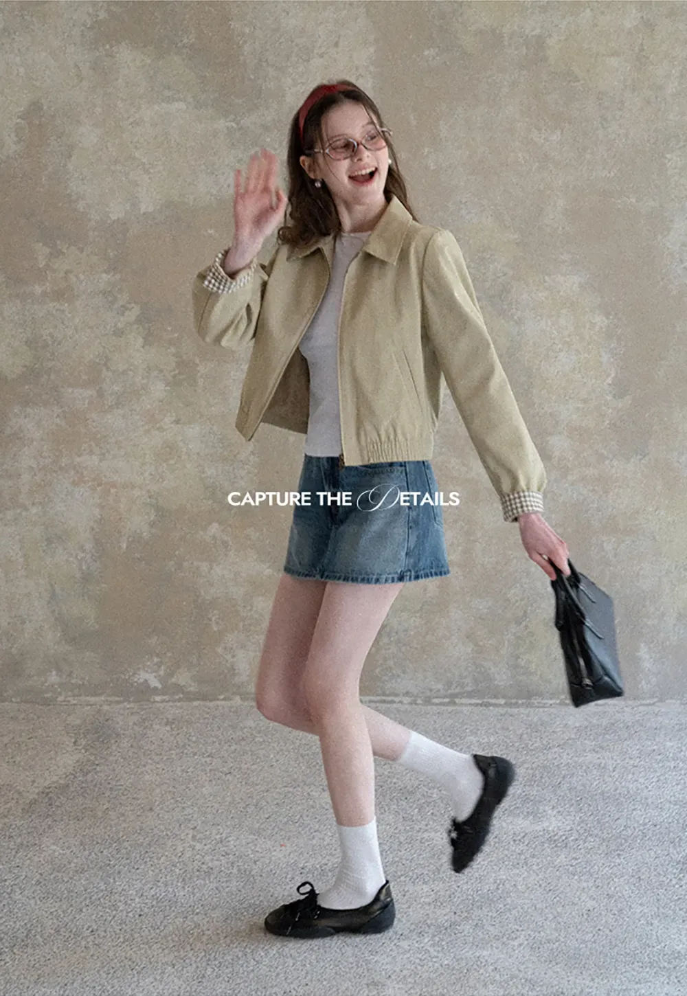 Short Jacket with Collar and Elastic Hem